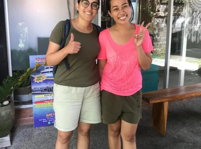 Yasa Backpackers House ホステル