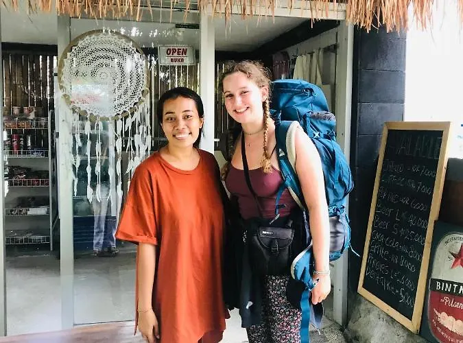 Yasa Backpackers House ホステル ウブド