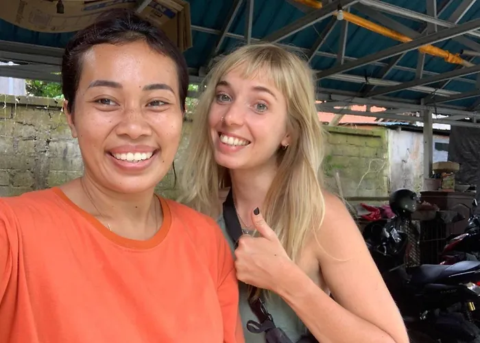 Yasa Backpackers House